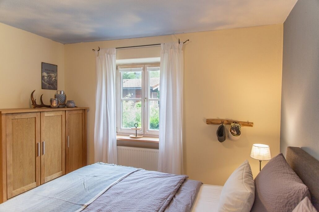 Photo of Bedroom in See