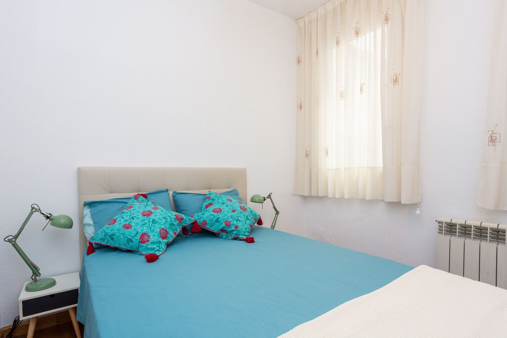 Photo of Bedroom in Embajadores