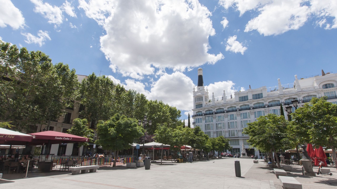 Photo of Outdoor in Literary Quarter
