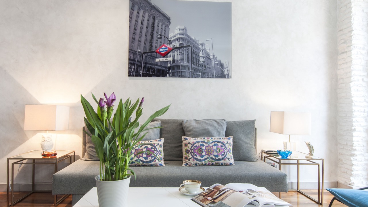 Photo of Livingroom in Literary Quarter