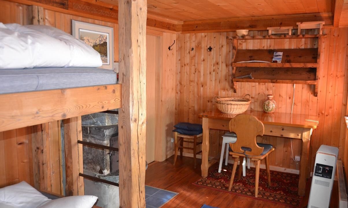 Photo of Bedroom in Saint-Luc