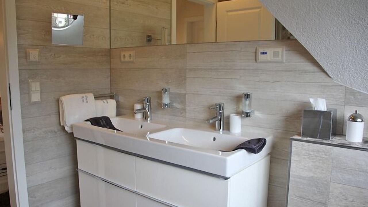 Photo of Bathroom in Ummanz