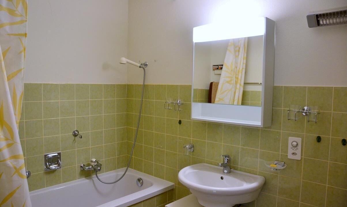 Photo of Bathroom in Saint-Luc