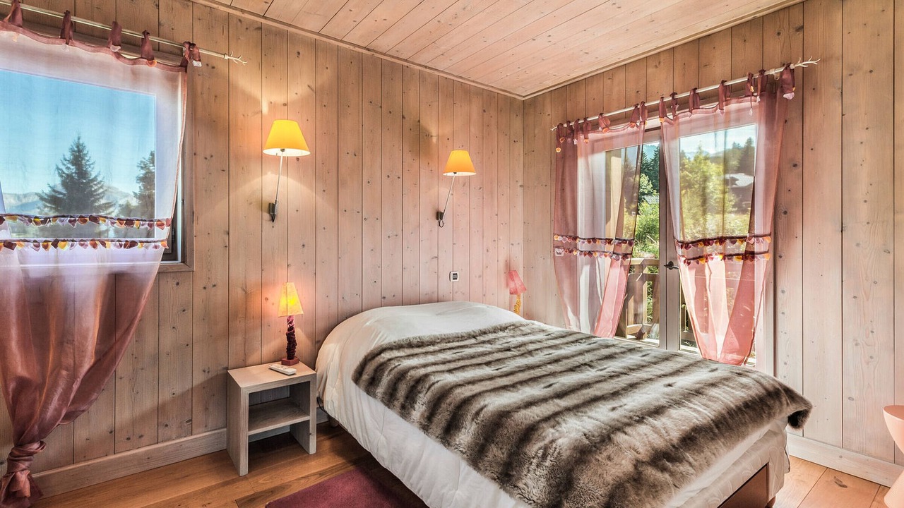 Photo of Bedroom in Megeve