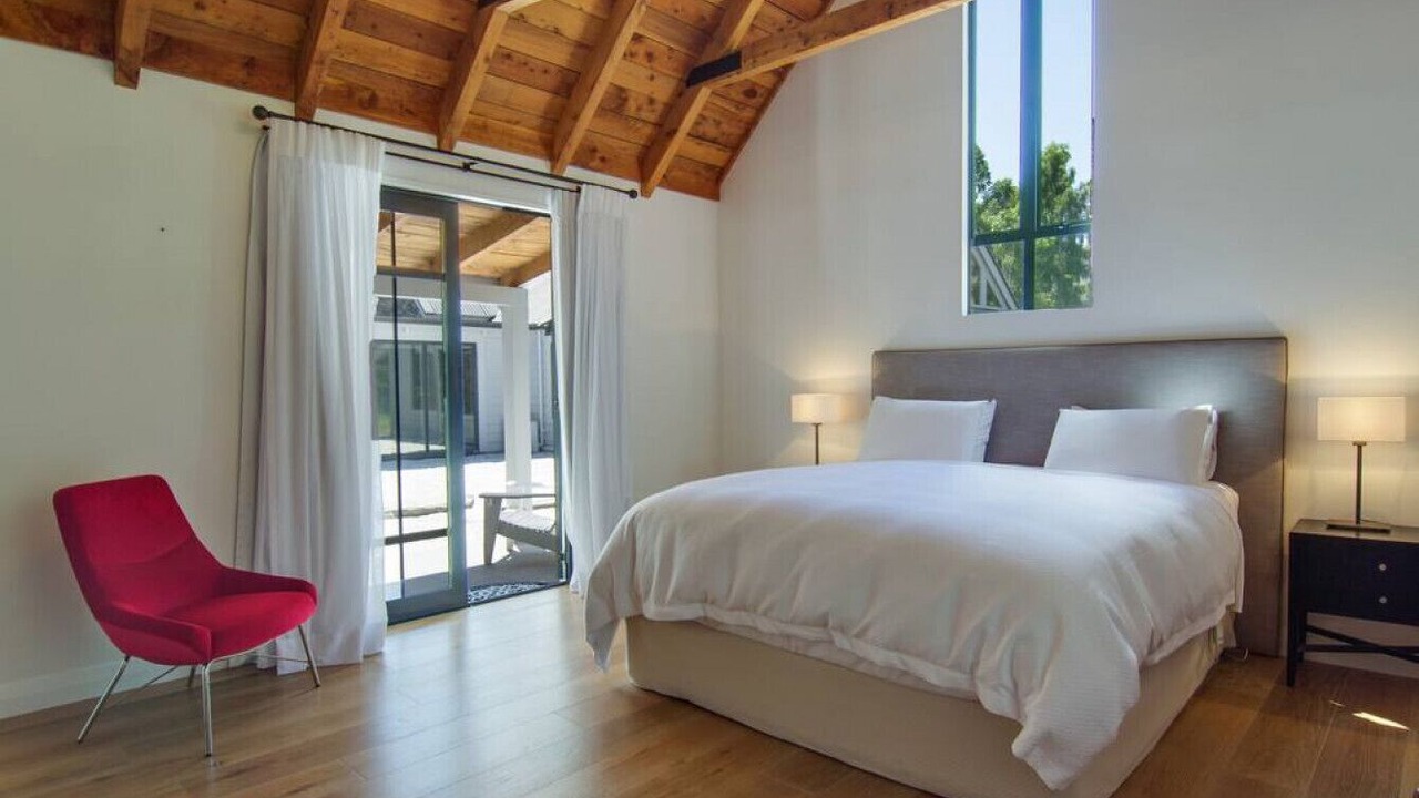 Photo of Bedroom in Lake Hayes