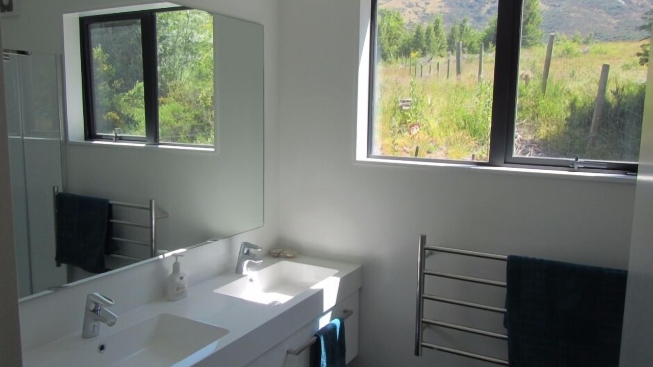 Photo of Bathroom in Arthur's Point