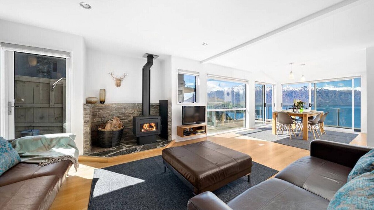 Photo of Livingroom in Fernhill