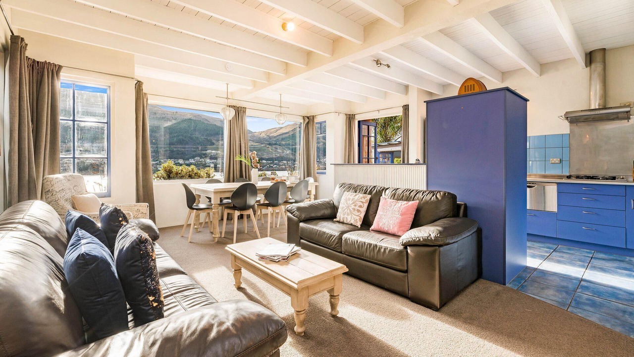 Photo of Livingroom in Kelvin Heights