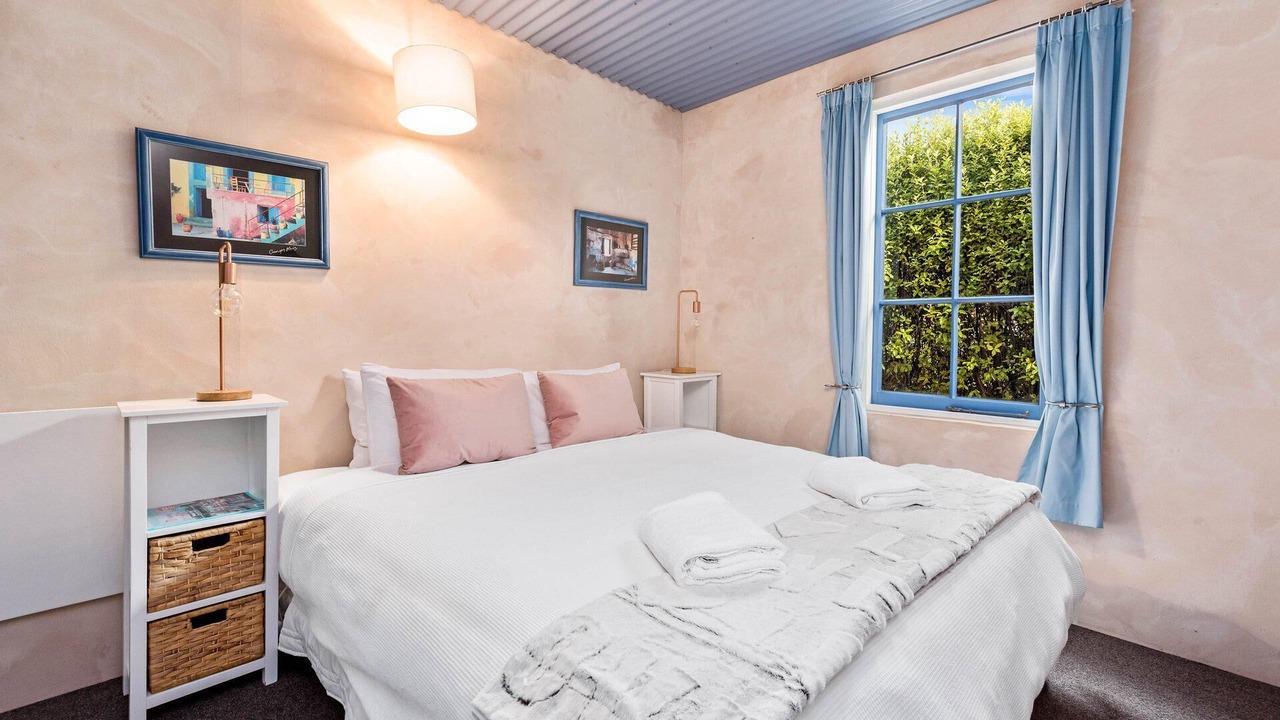 Photo of Bedroom in Kelvin Heights