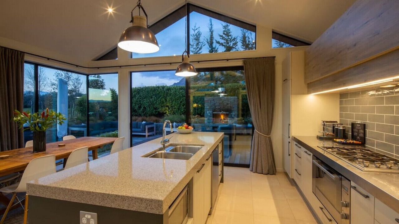 Photo of Kitchen in Kawarau Falls