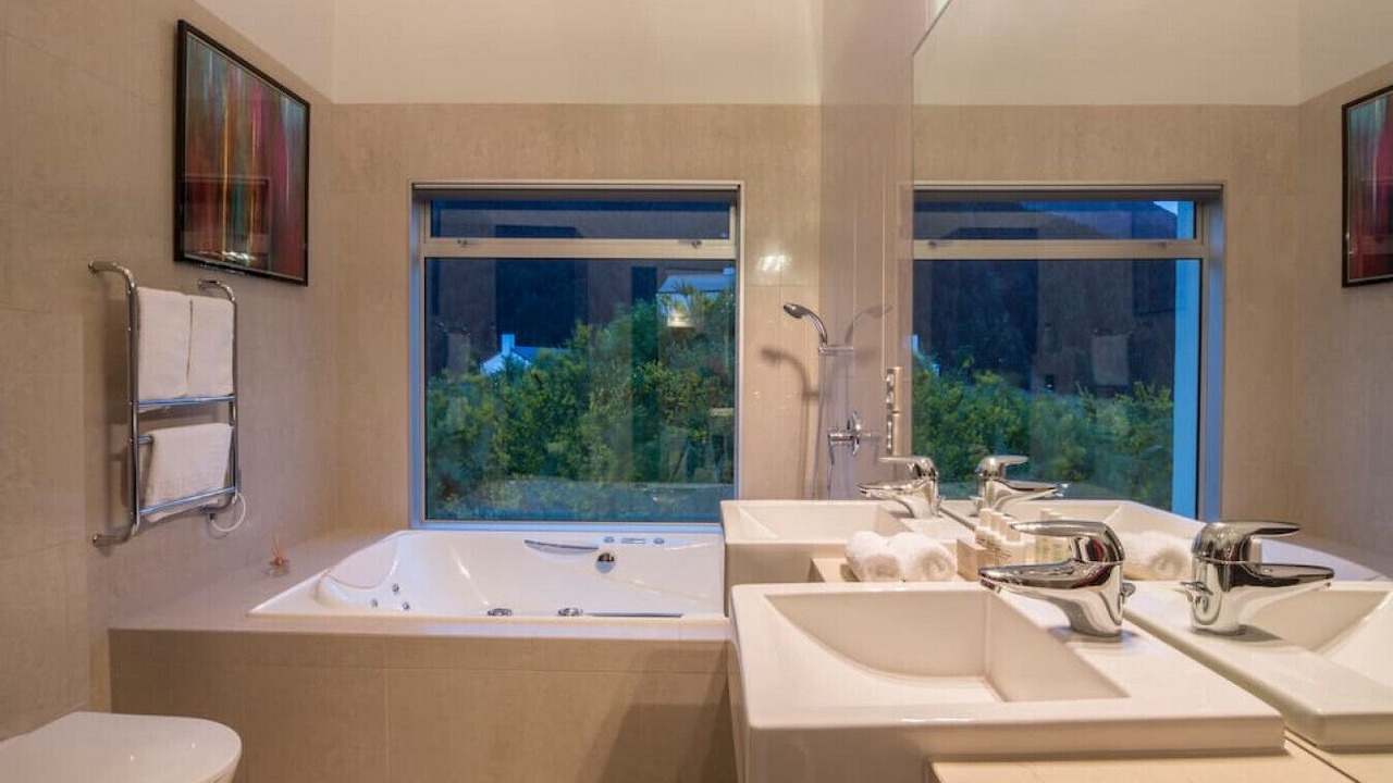 Photo of Bathroom in Queenstown City Centre