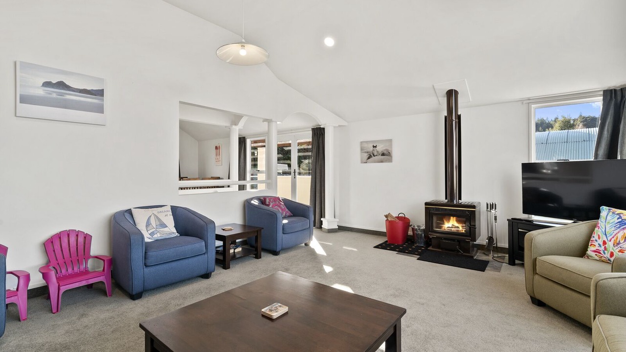 Photo of Livingroom in Fernhill