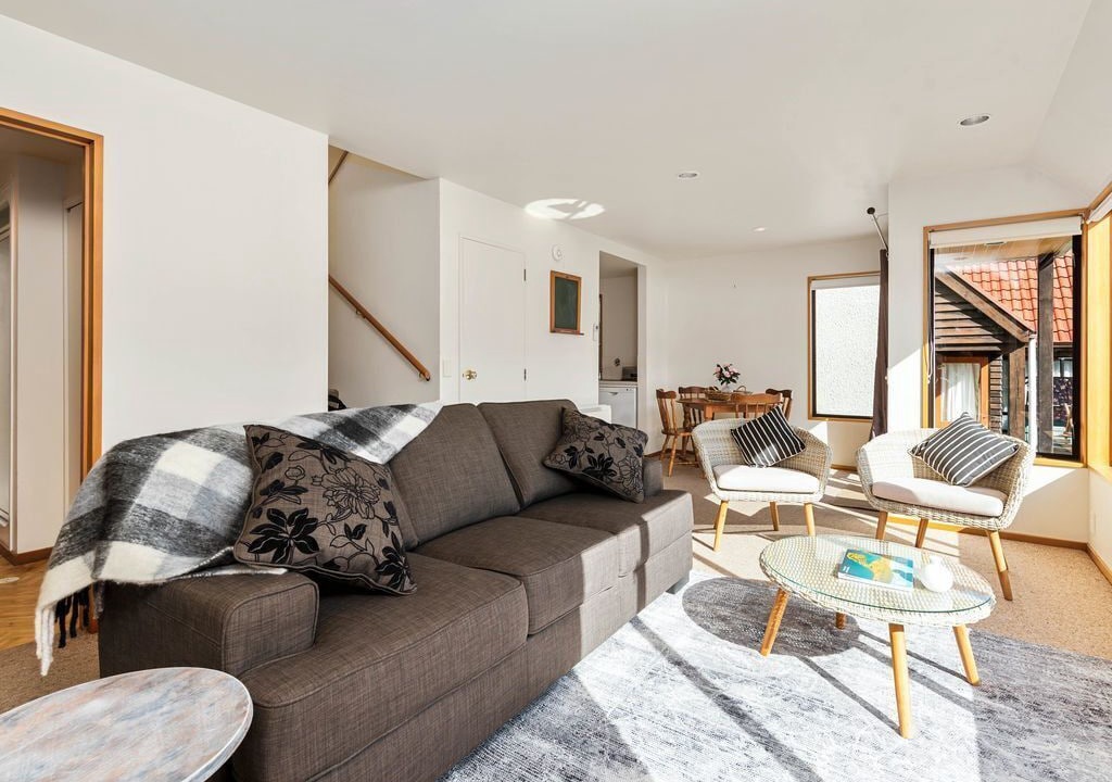 Photo of Livingroom in Kelvin Heights