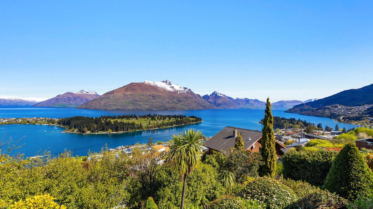Photo of Others in Queenstown