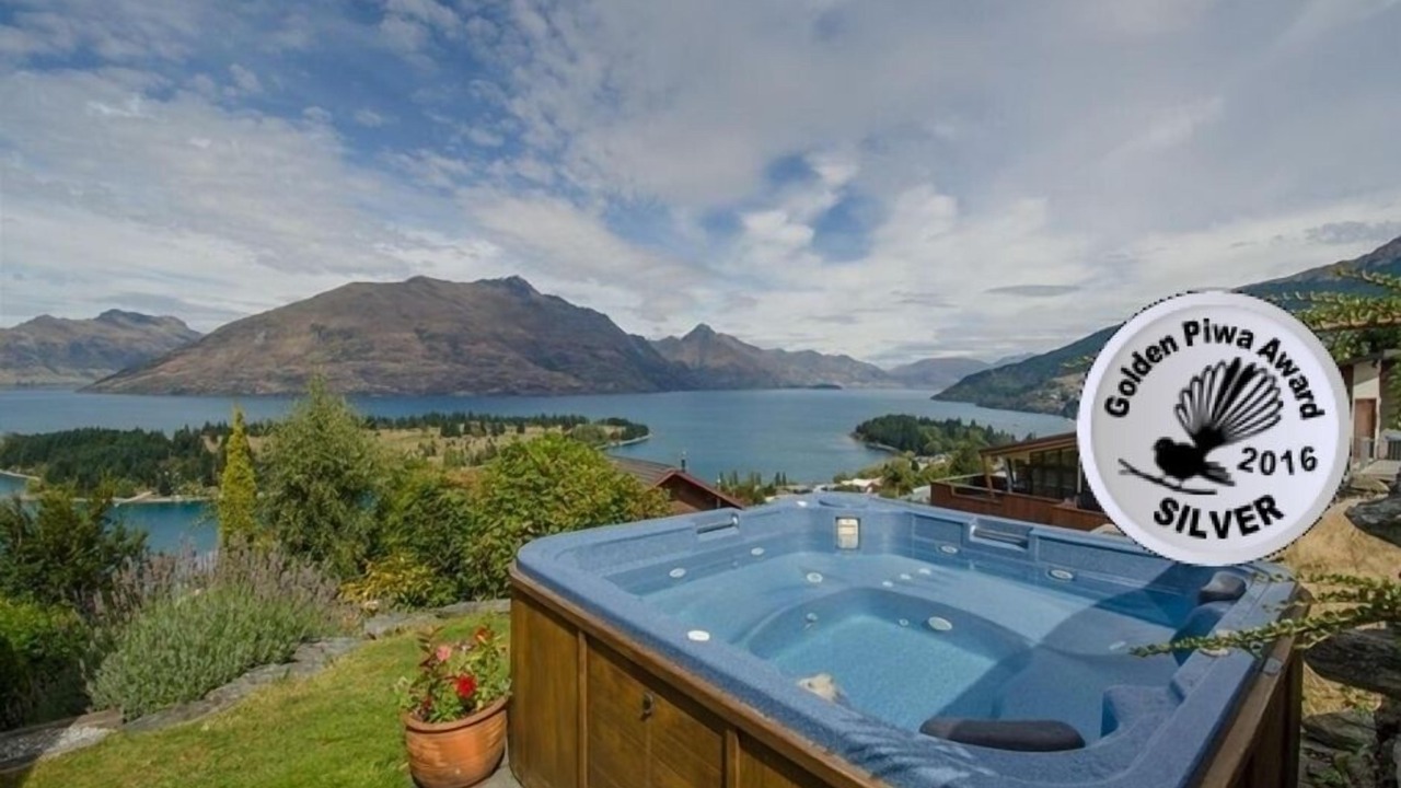 Photo of Others in Queenstown