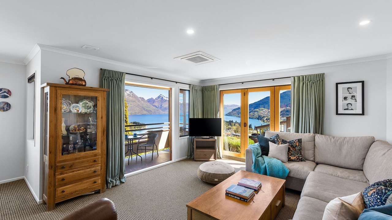 Photo of Livingroom in Queenstown