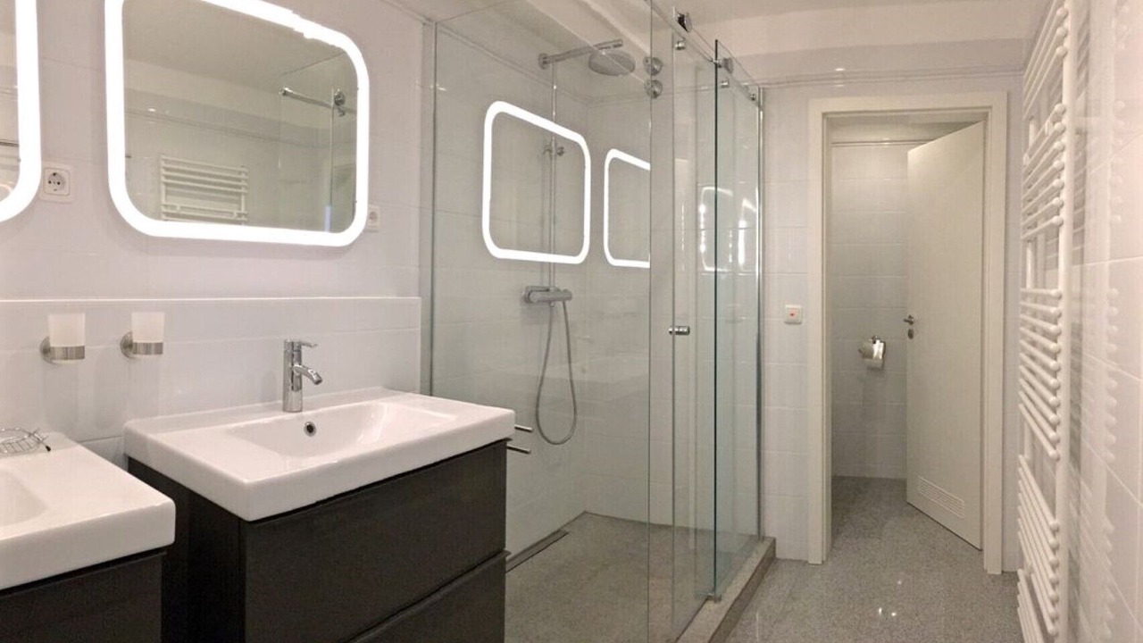 Photo of Bathroom in Augustenstraße