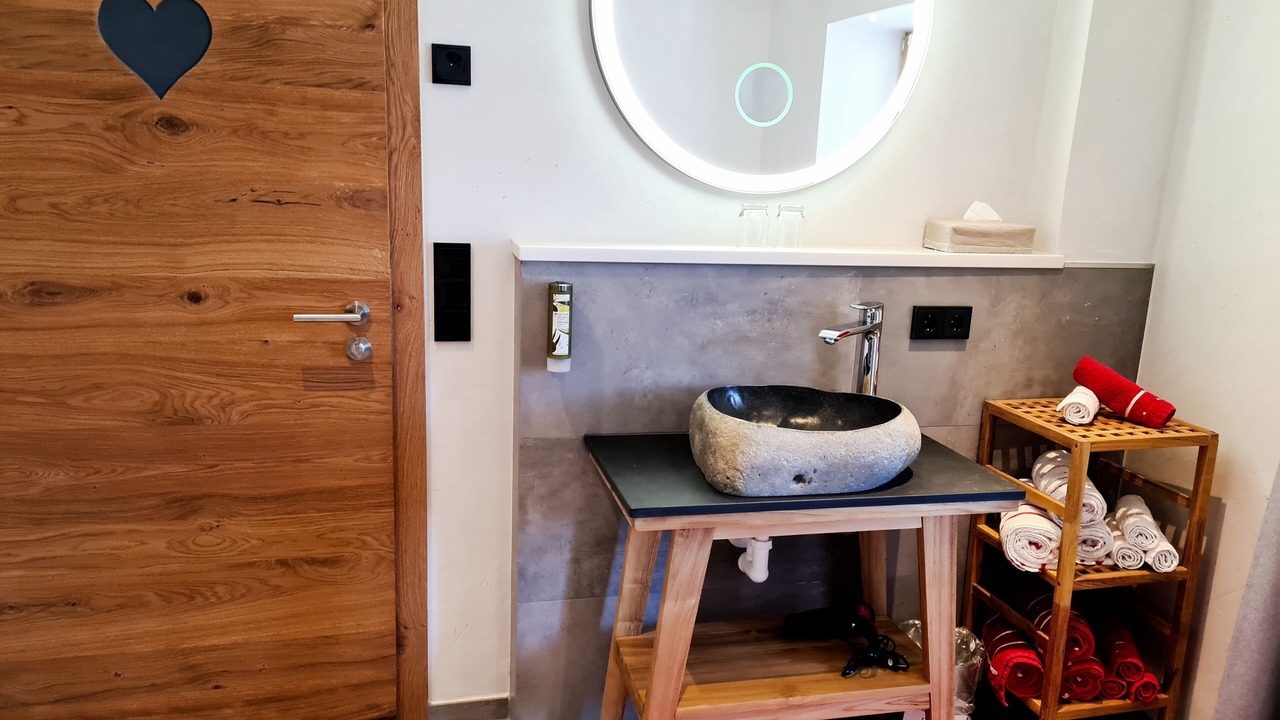 Photo of Bathroom in Untergrainau