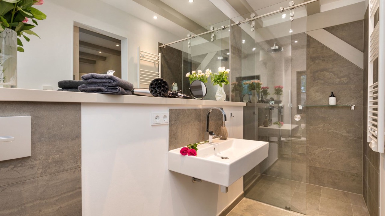 Photo of Bathroom in Waase