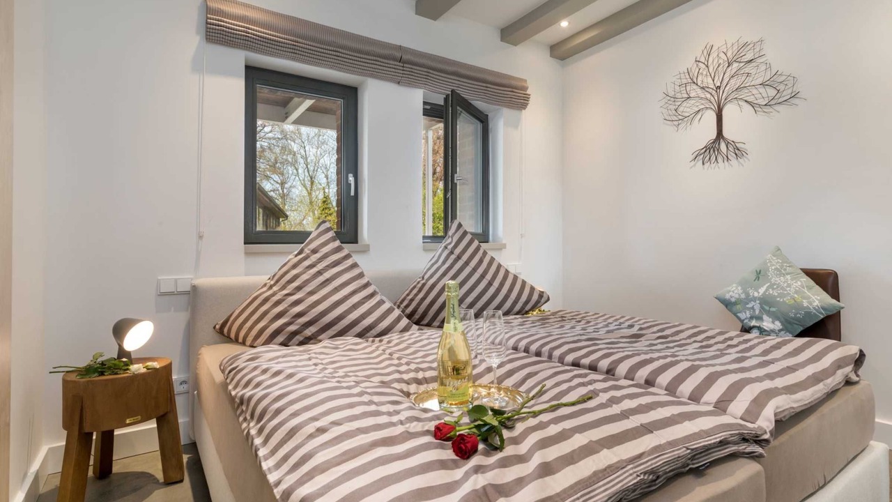 Photo of Bedroom in Waase