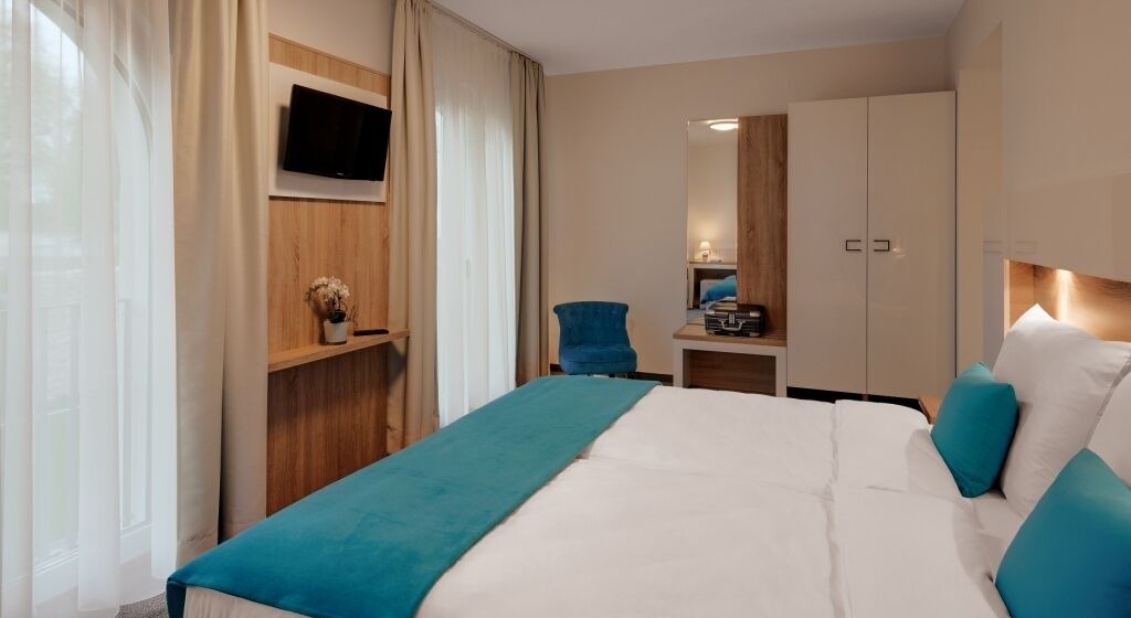 Photo of Bedroom in Reutin