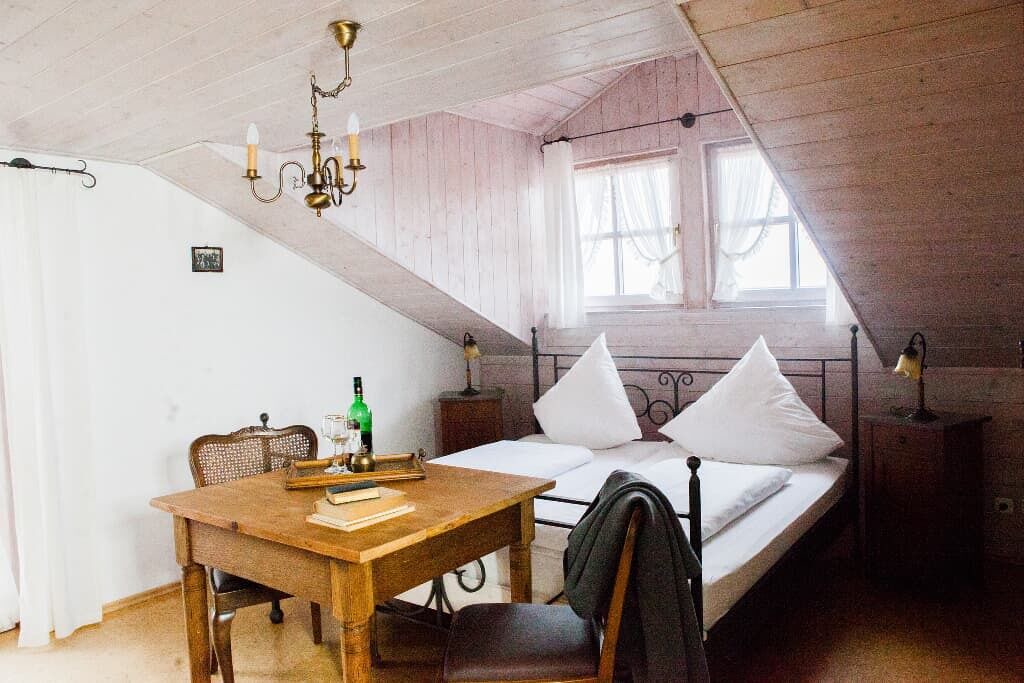 Photo of Bedroom in Lam