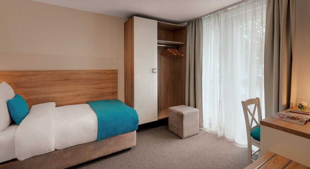 Photo of Bedroom in Reutin