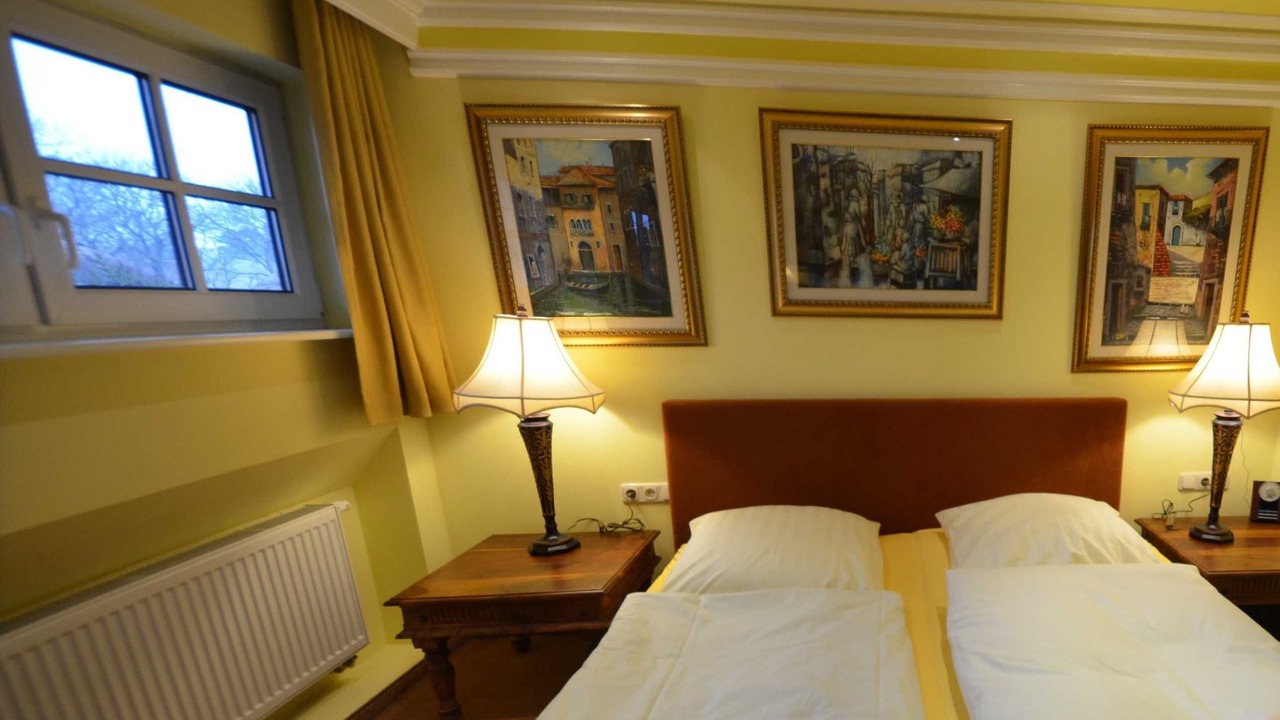 Photo of Bedroom in Gross Zicker