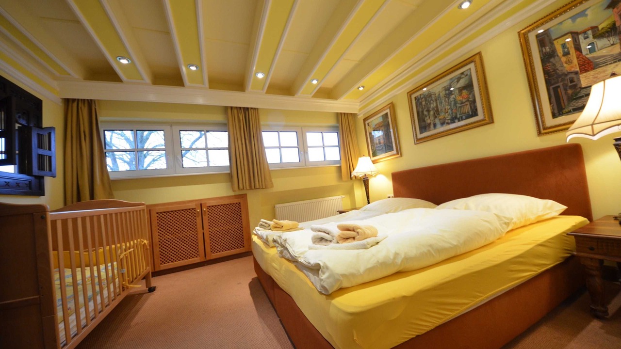 Photo of Bedroom in Gross Zicker