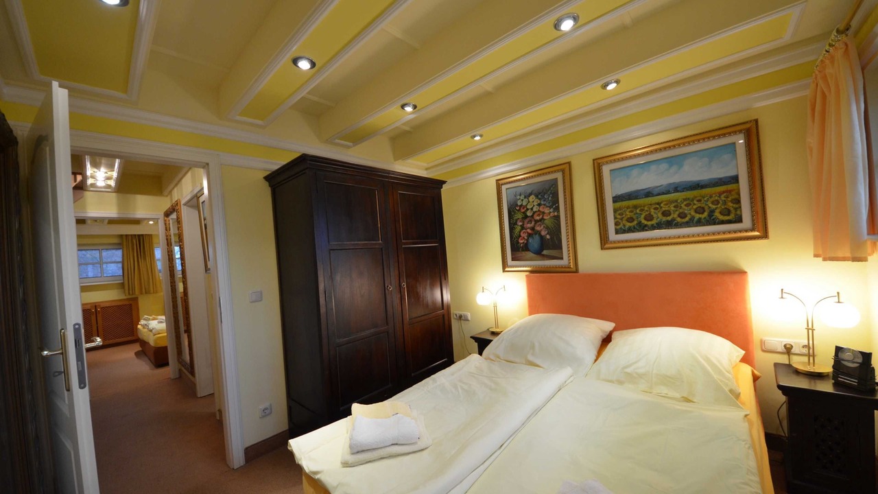 Photo of Bedroom in Gross Zicker