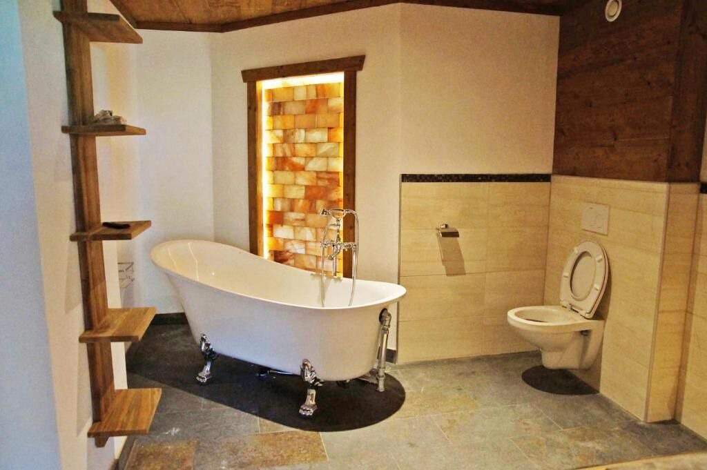 Photo of Bathroom in Auen