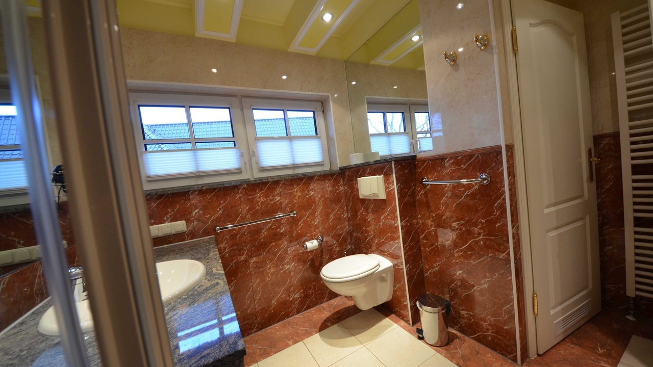 Photo of Bathroom in Gross Zicker