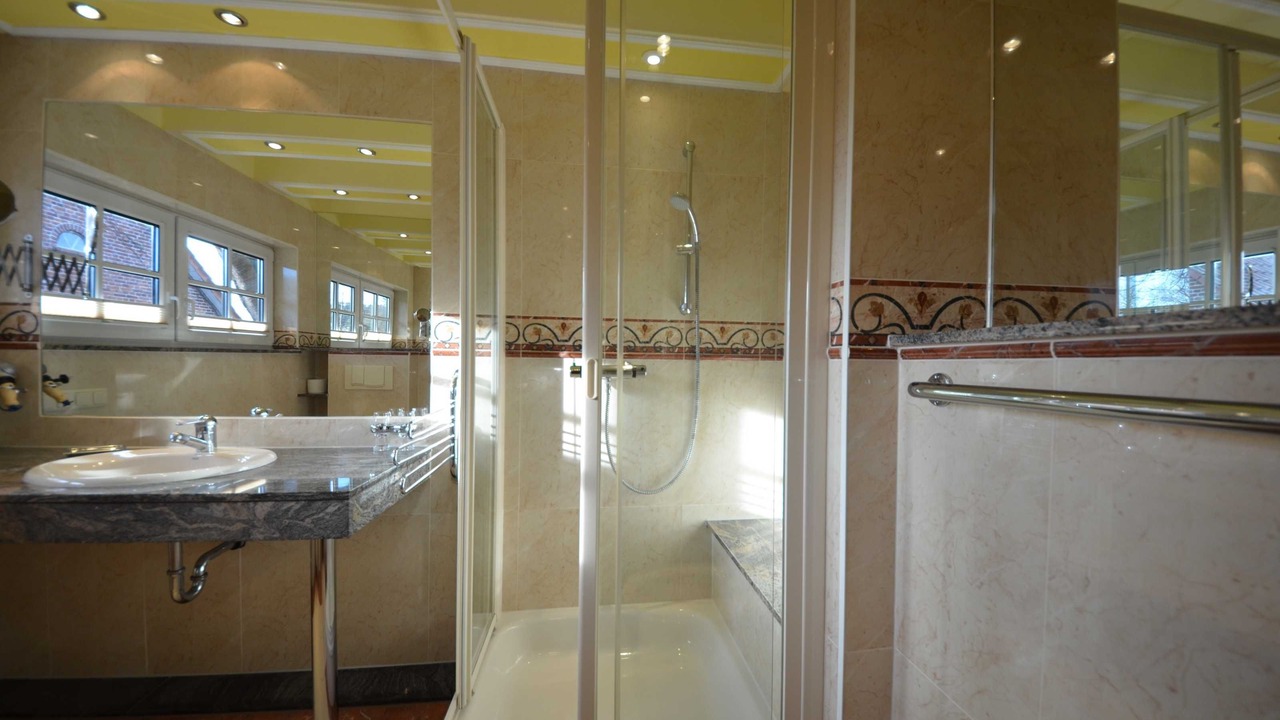 Photo of Bathroom in Gross Zicker