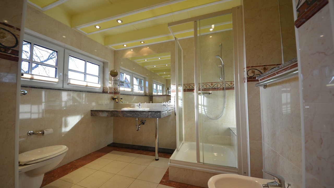 Photo of Bathroom in Gross Zicker