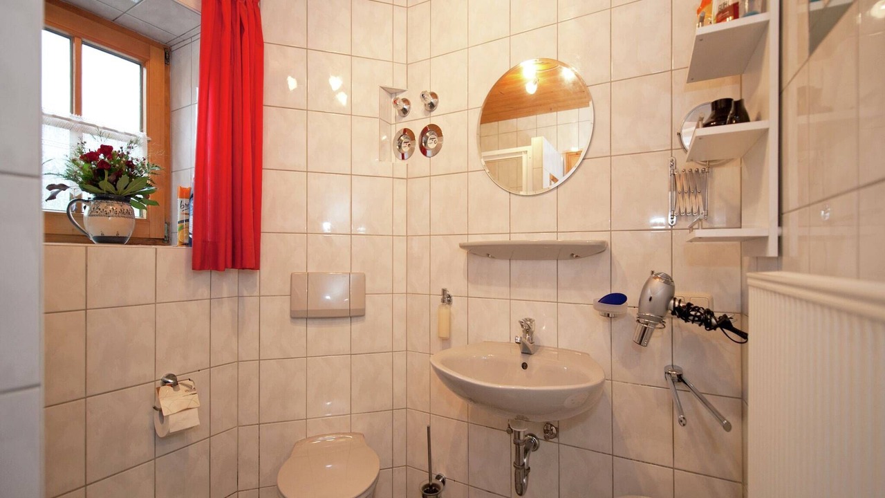 Photo of Bathroom in Steingaden