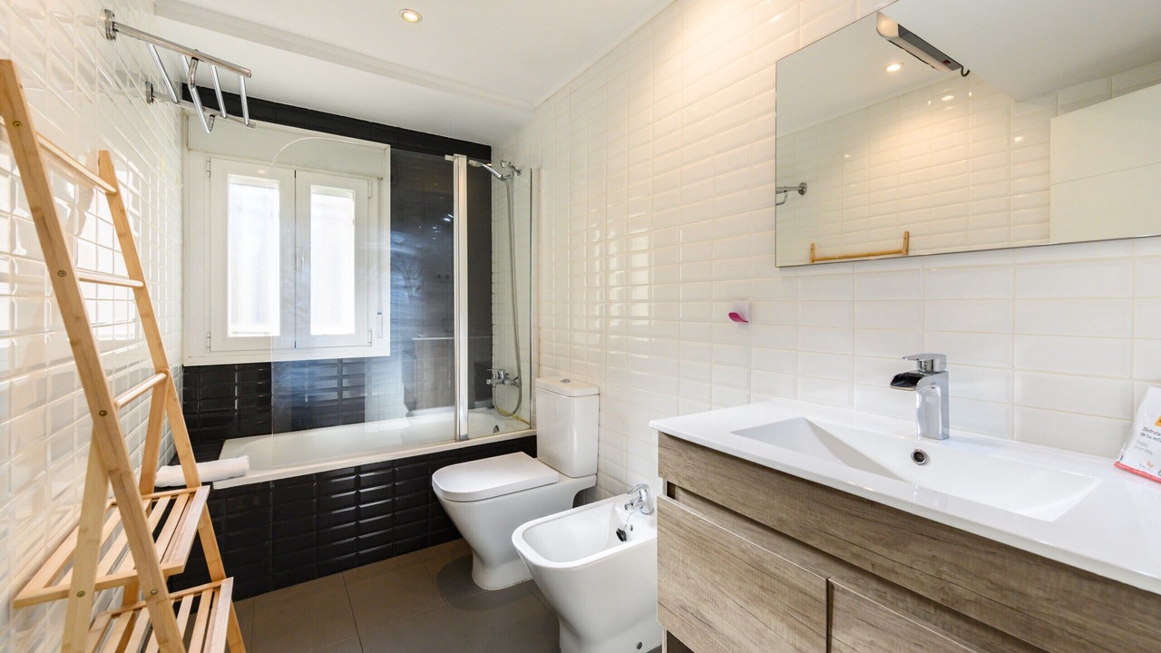 Photo of Bathroom in Fuencarral