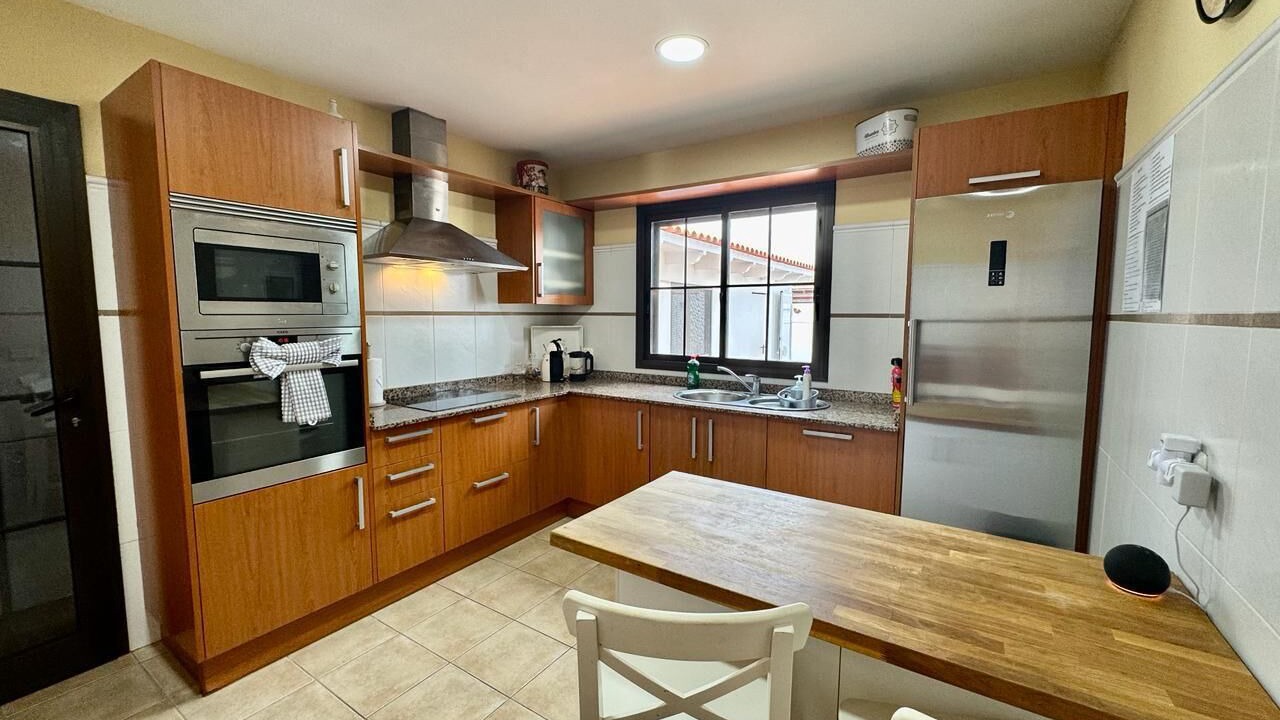 Photo of Kitchen in Costa de Antigua