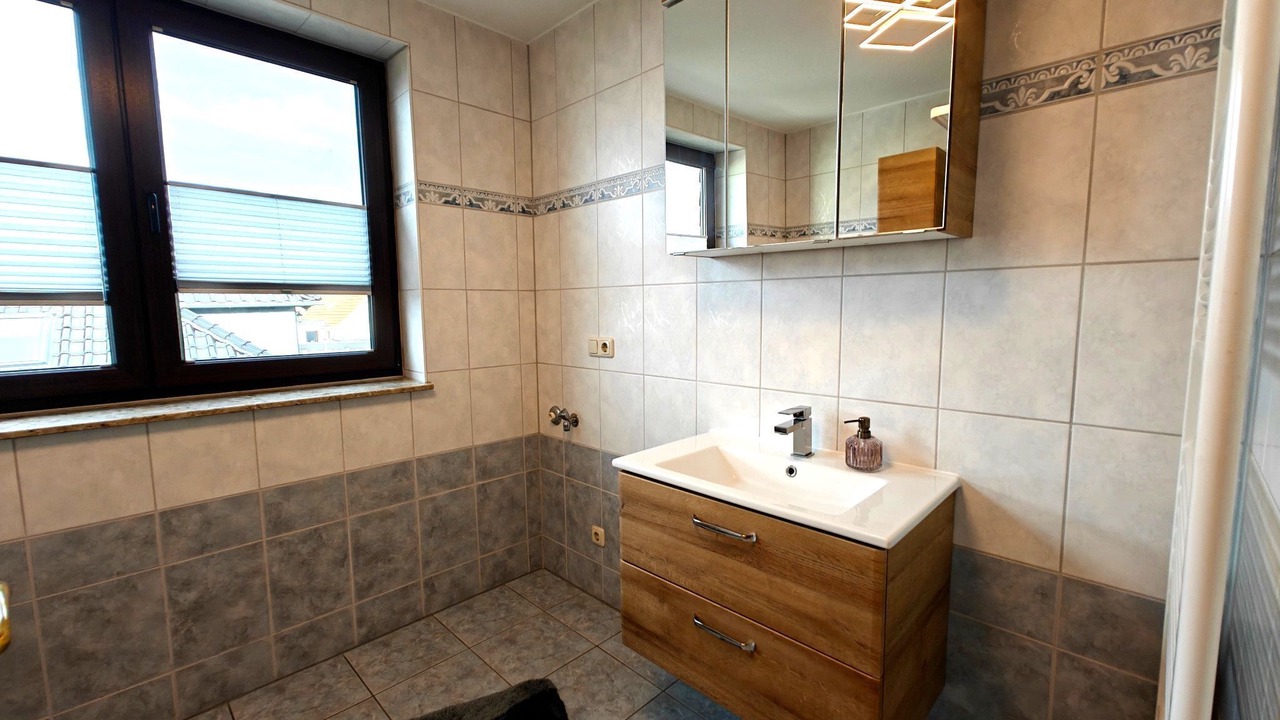 Photo of Bathroom in Neppermin