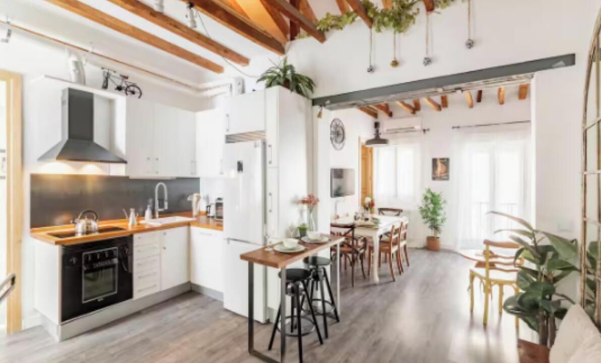 Photo of Kitchen in Embajadores