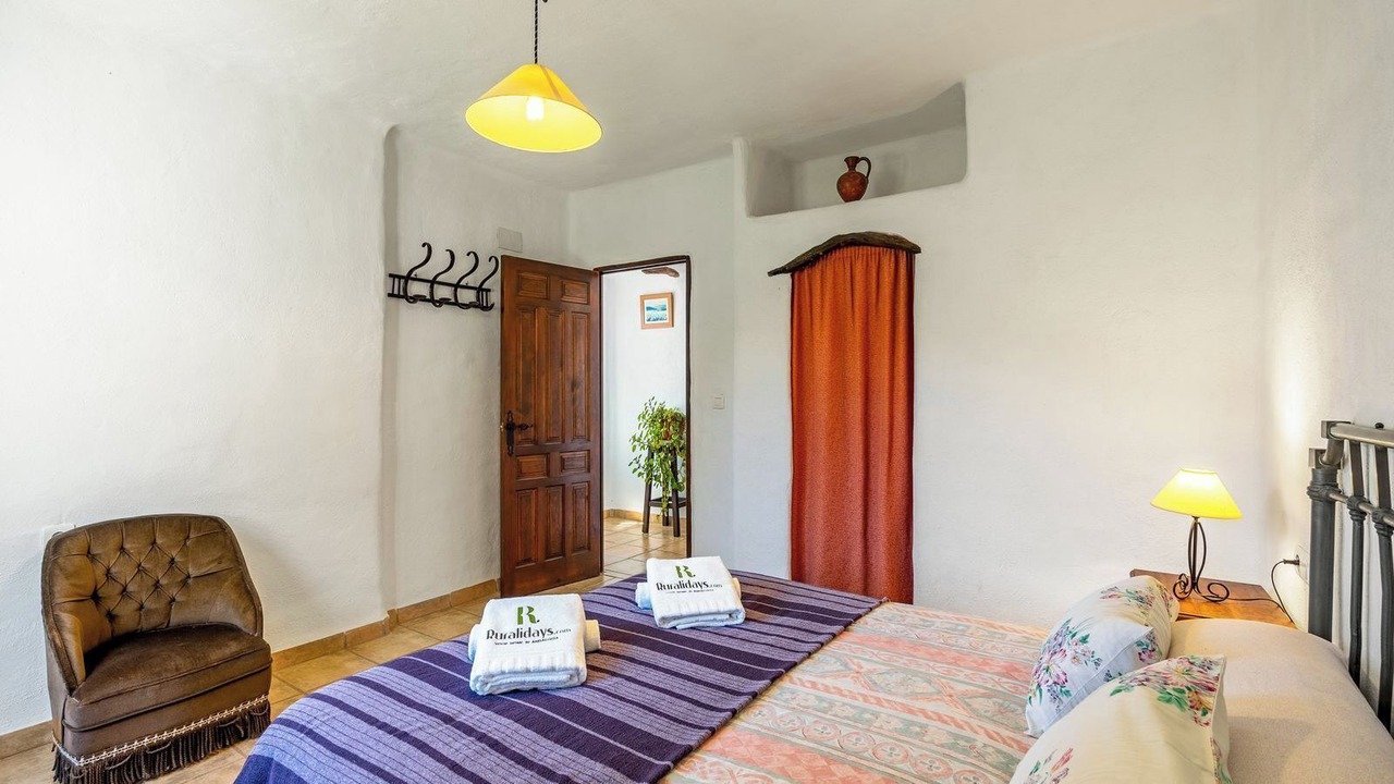 Photo of Bedroom in Orgiva