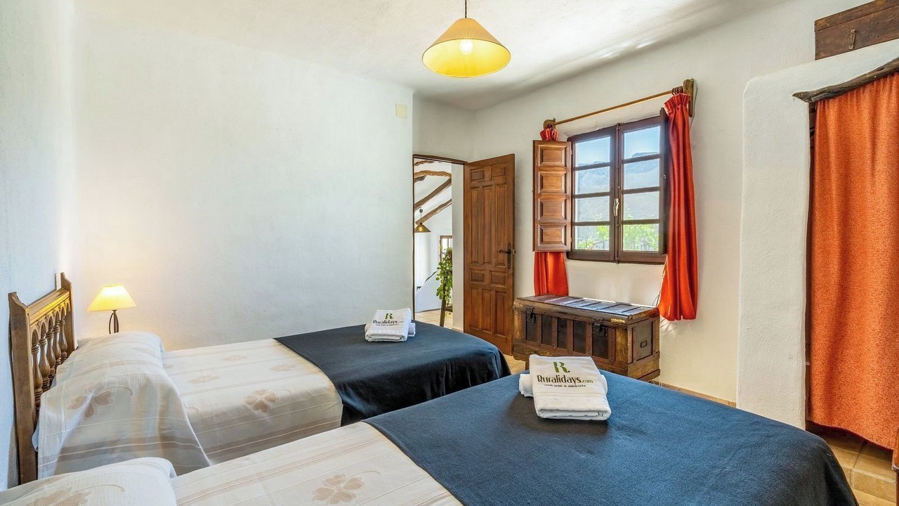 Photo of Bedroom in Orgiva