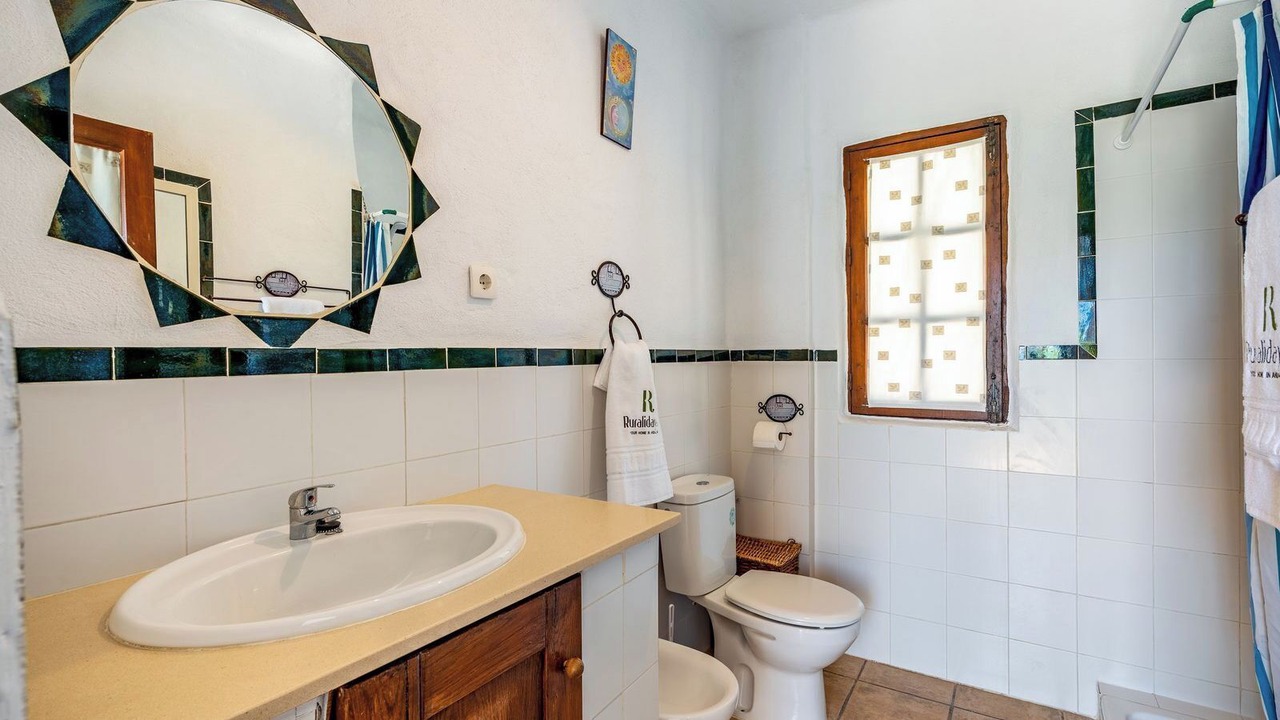 Photo of Bathroom in Orgiva