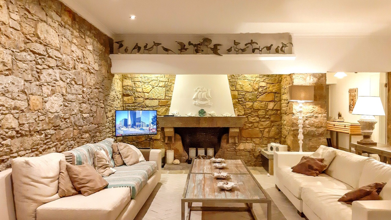 Photo of Livingroom in Colares