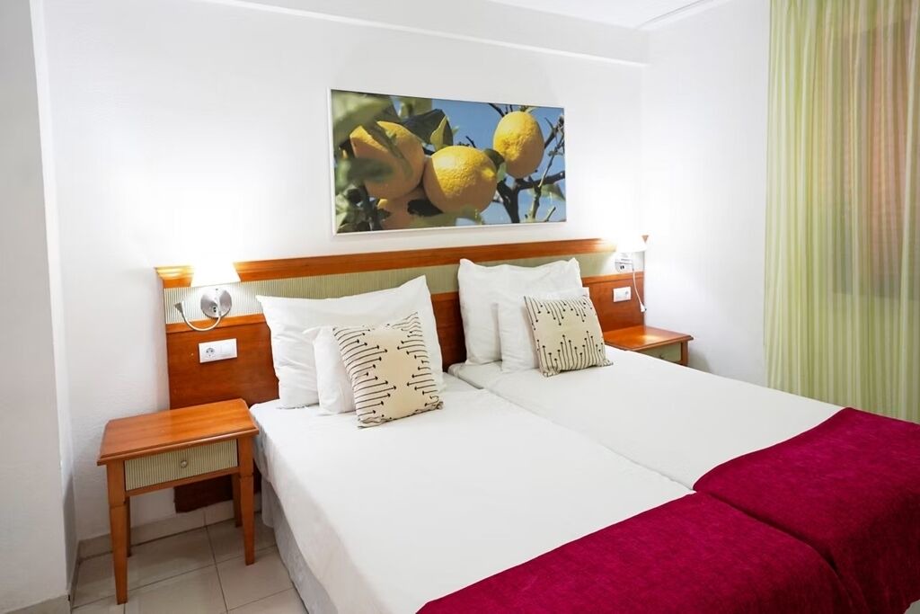 Photo of Bedroom in Arona