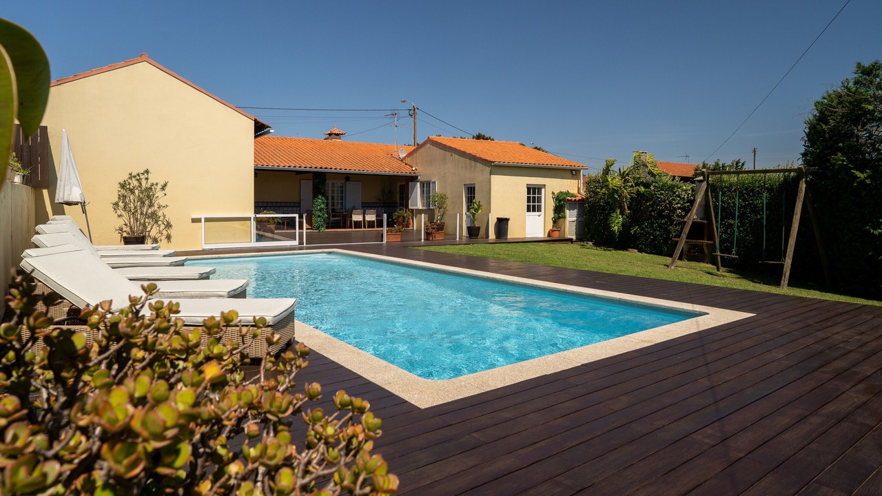 Photo of Outdoor in Rates