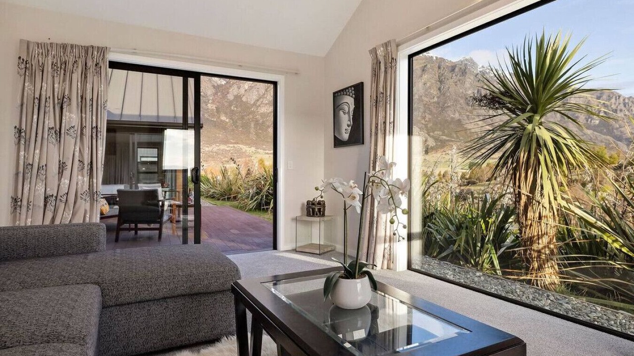 Photo of Livingroom in Jacks Point