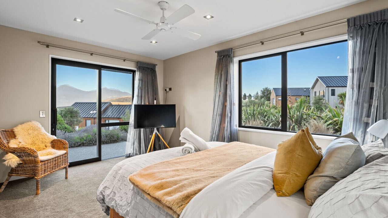 Photo of Bedroom in Jacks Point