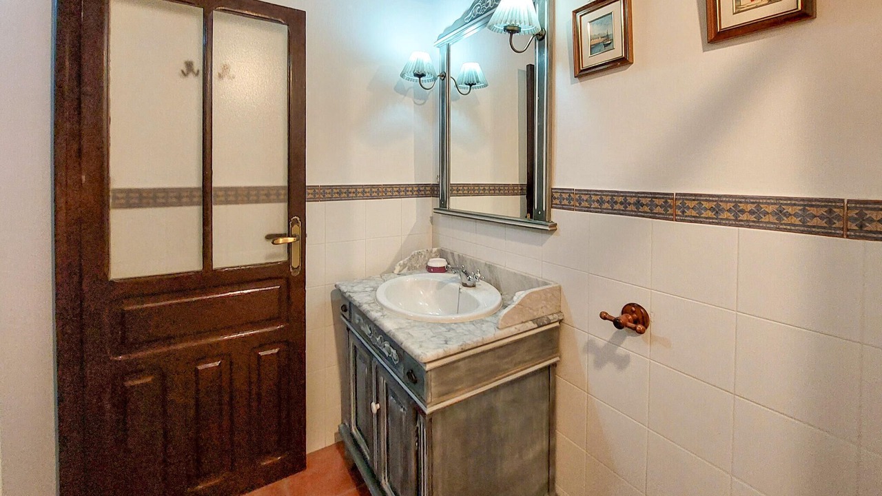 Photo of Bathroom in Villanueva del Trabuco