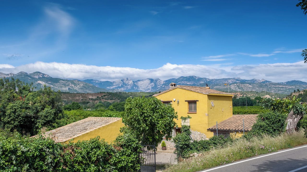 Photo of Outdoor in Tivenys