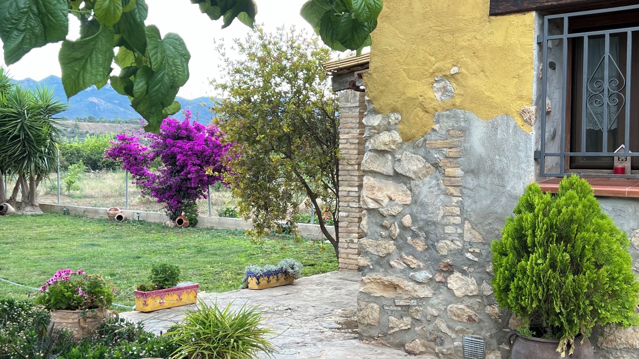 Photo of Outdoor in Tivenys